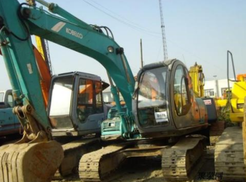 挖掘機陷車，你需要了解以下方法