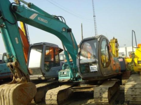 挖掘機(jī)陷車，你需要了解以下方法
